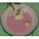 Розово-клубничное средство для принятия ванны